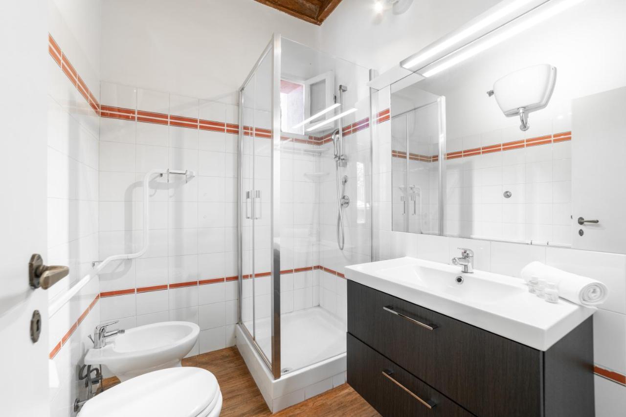 רומא Domus Quiritum Charming, Appartamento D'Epoca A Campo De' Fiori מראה חיצוני תמונה