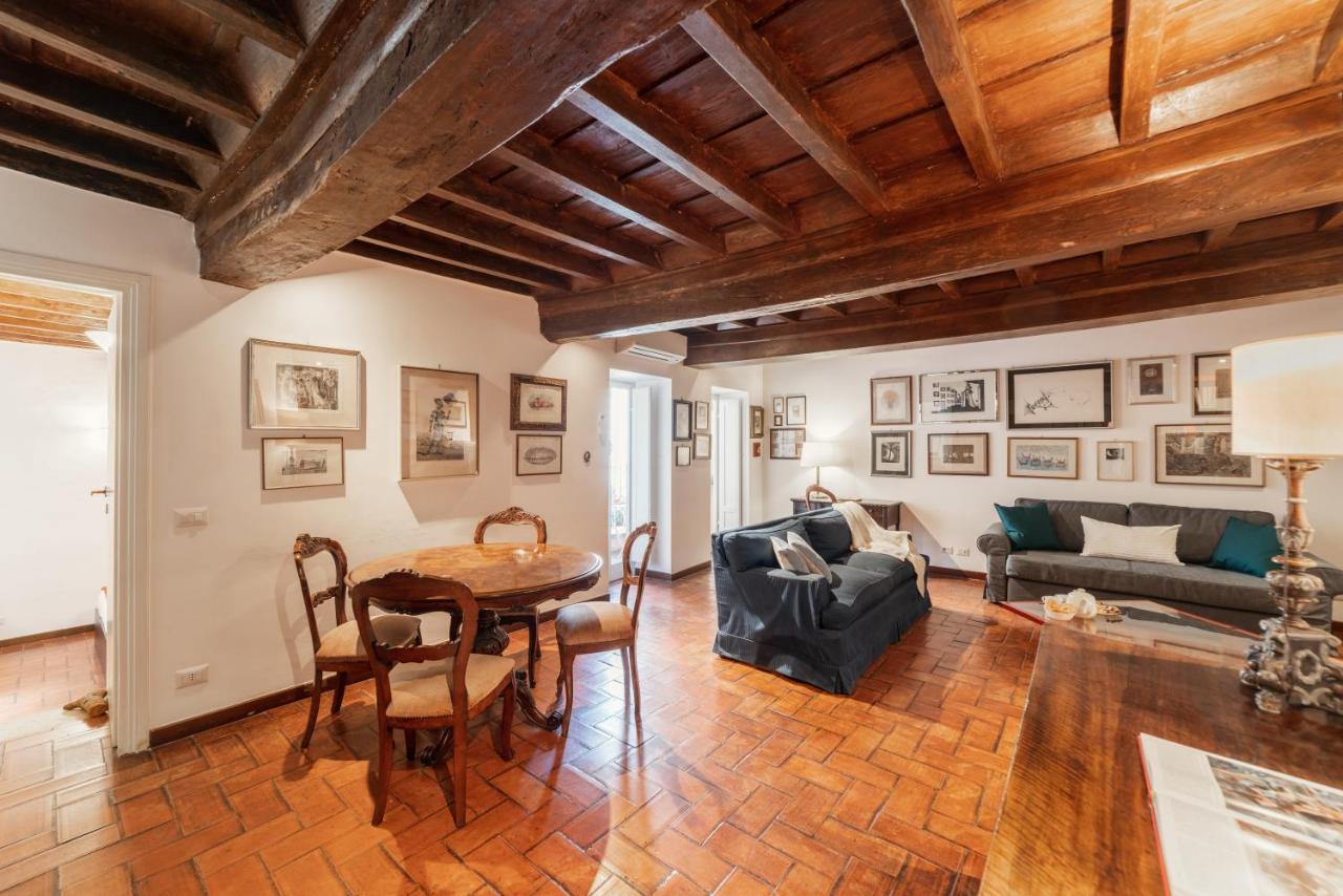 רומא Domus Quiritum Charming, Appartamento D'Epoca A Campo De' Fiori מראה חיצוני תמונה