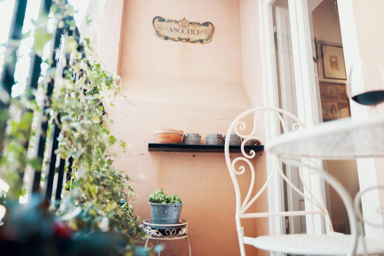 רומא Domus Quiritum Charming, Appartamento D'Epoca A Campo De' Fiori מראה חיצוני תמונה