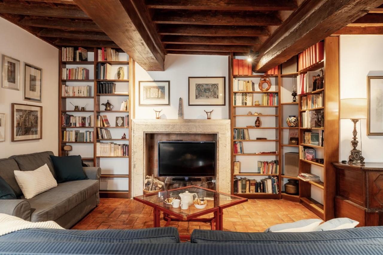רומא Domus Quiritum Charming, Appartamento D'Epoca A Campo De' Fiori מראה חיצוני תמונה